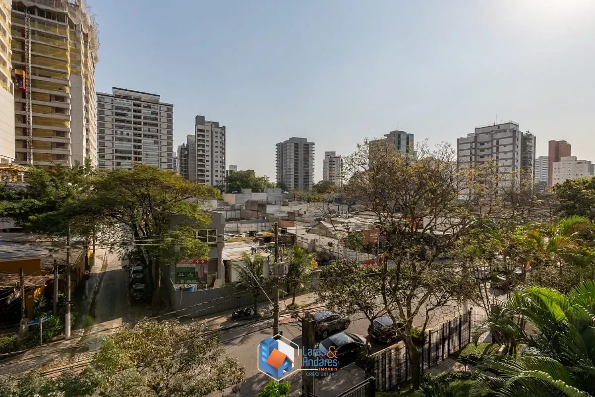 Imagem Duplex para venda em Indianópolis com 5 quartos, sendo 3 suítes, 288m²