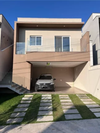 Imagem Excelente Casa em Condomínio