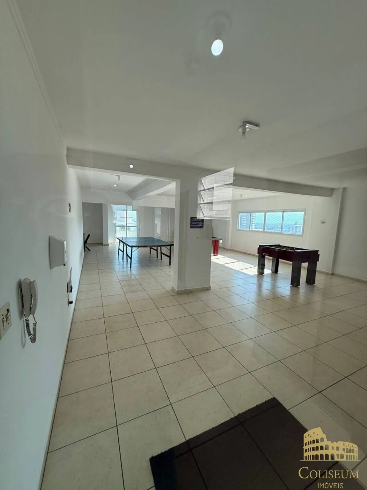 Imagem Apartamento com 2 dormitórios à venda, 68 m² por R$ 420.000,00 - Mirim - Praia Grande/SP