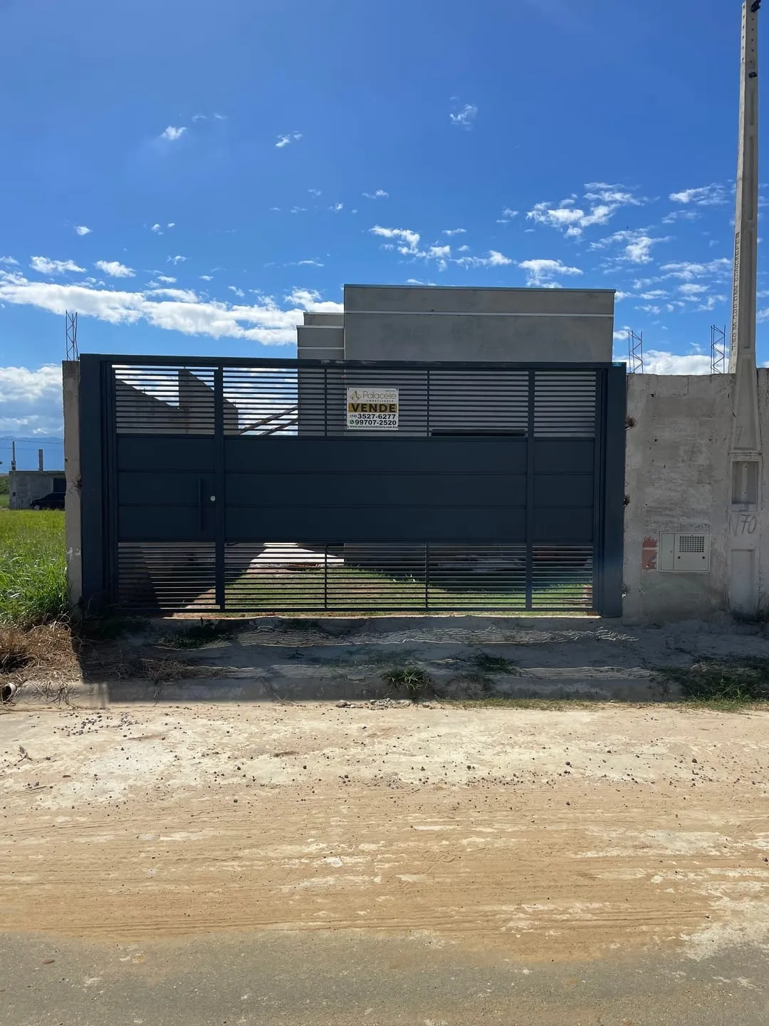 Foto do imóvel Casa à venda 2 Quartos, 1 Suite, 2 Vagas, 175M², Veredas, Pindamonhangaba - SP