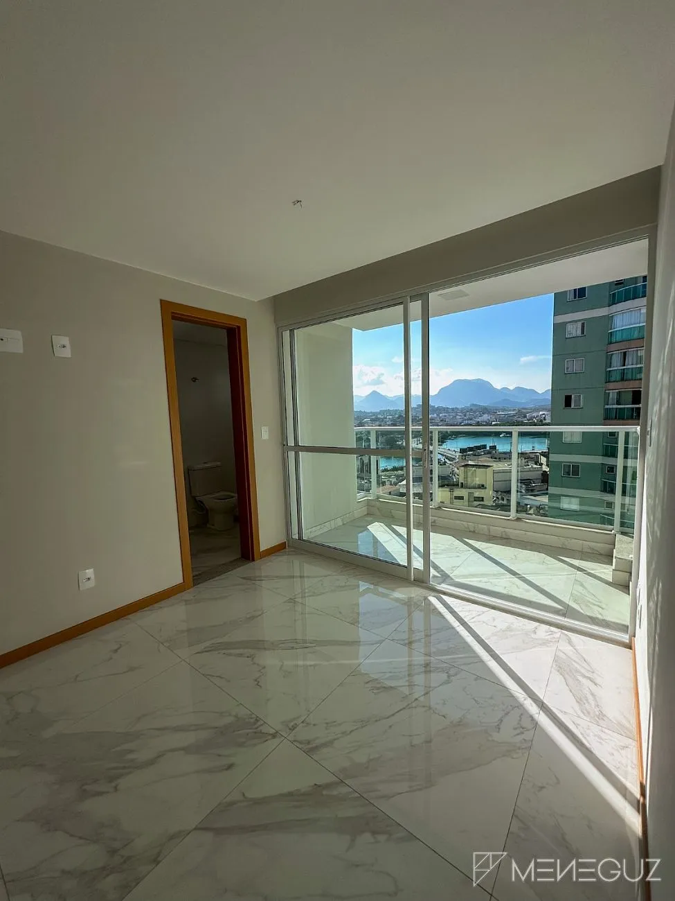 Imagem Apartamento de Luxo Novo no Centro de Guarapari - 3 Quartos com Suíte e Lazer Completo!