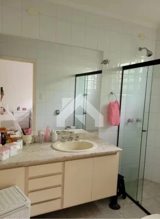 Imagem Casa de Condomínio em Morada dos Pássaros - Barueri
