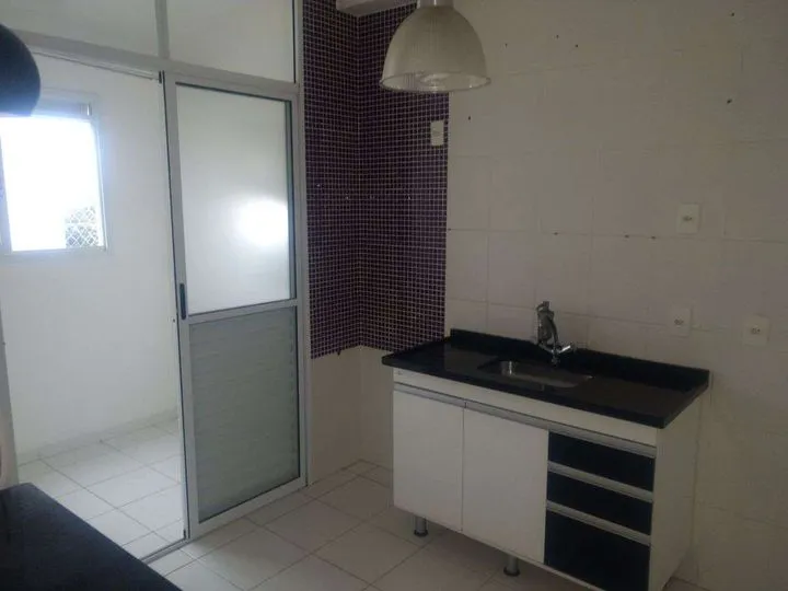 Imagem Apartamento com 2 Quartos para Alugar, 58 m² em Jardim Tupanci - Barueri