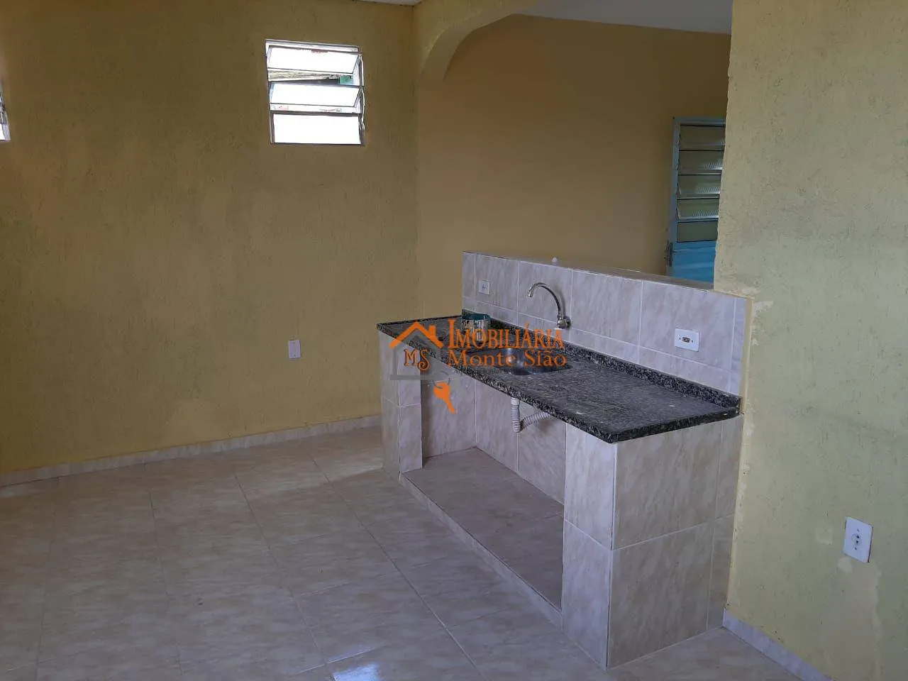 Imagem Sobrado com 5 dormitórios à venda, 125 m² por R$ 477.000,00 - Vila Carmela II - Guarulhos/SP