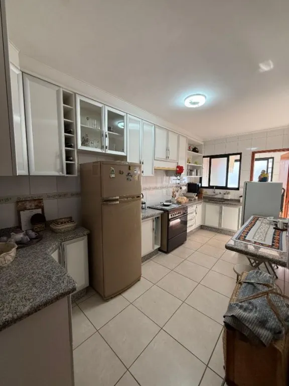 Imagem APARTAMENTO COM 100,00 m² - CANTO DO FORTE - PRAIA GRANDE SP