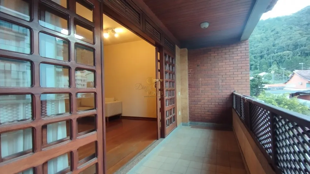 Imagem Cobertura Duplex para Venda em Teresópolis / RJ no bairro Taumaturgo