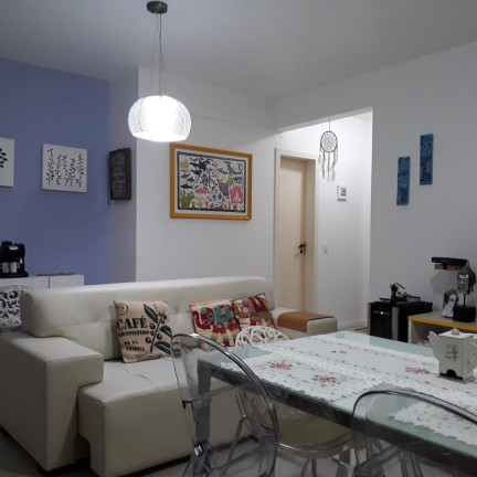 Imagem Apartamento com 2 Quartos à Venda, 7.800 m² em Agronômica - Florianópolis