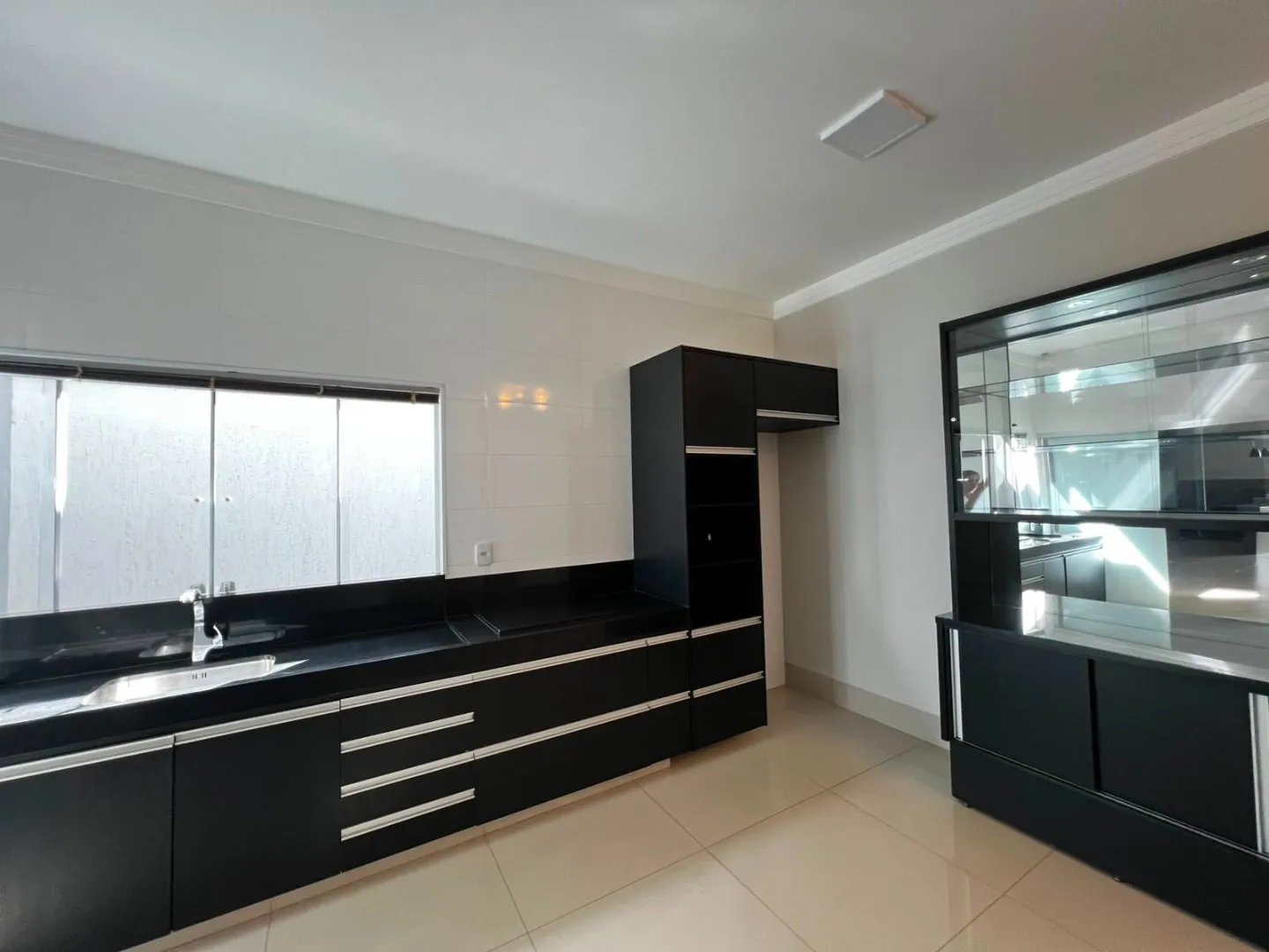 Imagem Casa com 3 dormitórios à venda, 206 m² por R$ 893.000,00 - Alto Limoeiro - Patos de Minas/MG