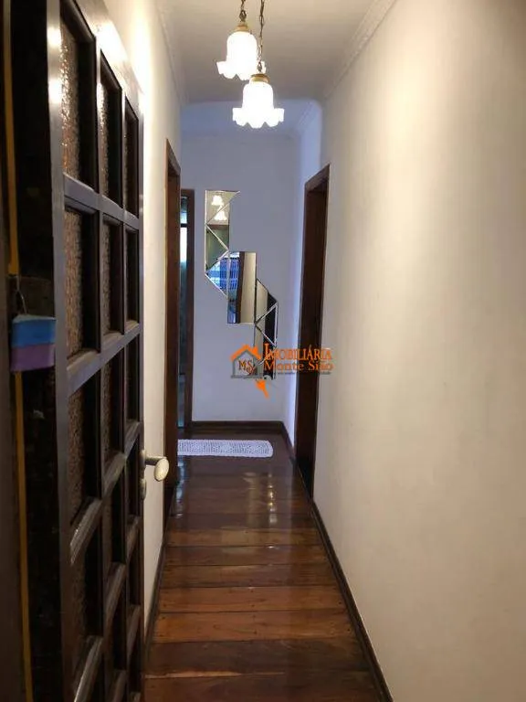 Imagem Casa com 3 dormitórios à venda, 350 m² por R$ 1.200.000,00 - Jardim Santa Bárbara - Guarulhos/SP