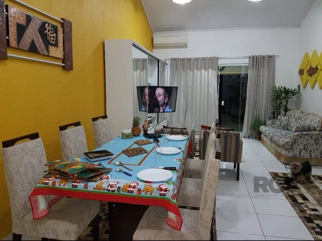 Imagem Casa no Condomínio Cantegrill em Viamão