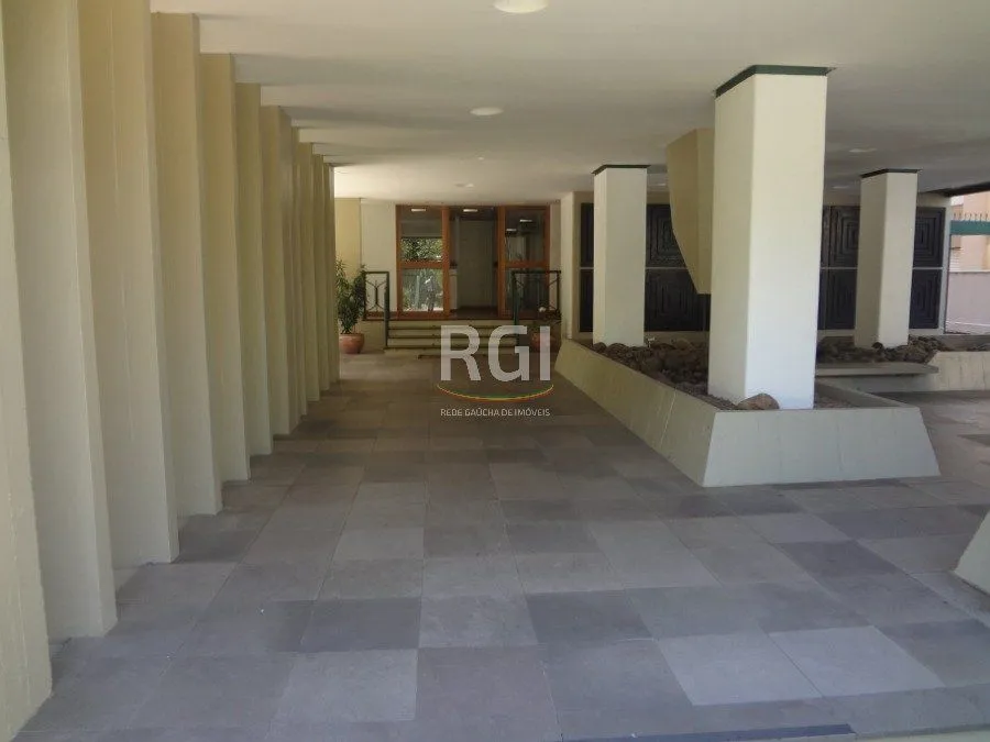 Imagem Cobertura para Venda - 267m², 3 dormitórios, sendo 1 suites, 2 vagas - Menino Deus