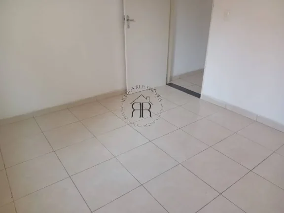 Imagem Casa à venda com 80m², 2 quartos e 1 vaga
Explore esta encantadora casa localizada no acolhedor ba...