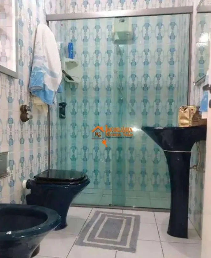 Imagem Sobrado com 4 dormitórios à venda, 176 m² por R$ 800.000,00 - Vila Augusta - Guarulhos/SP