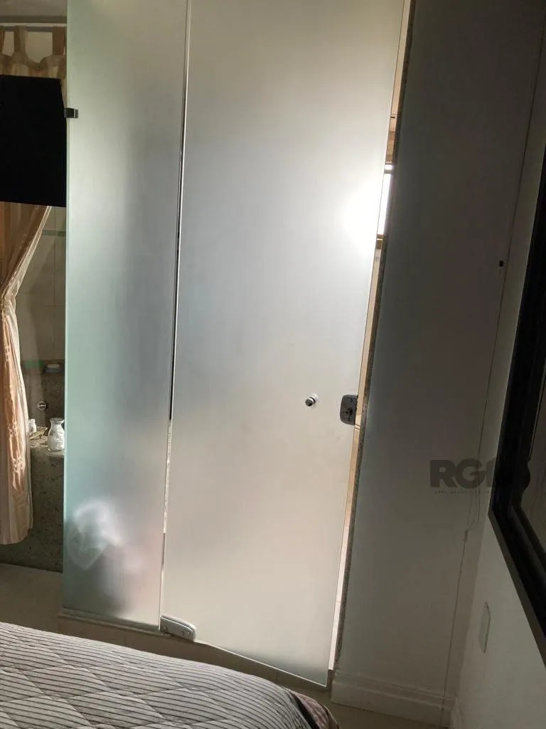 Imagem Apartamento para Venda - 52.24m², 1 dormitório, 1 vaga - Três Figueiras