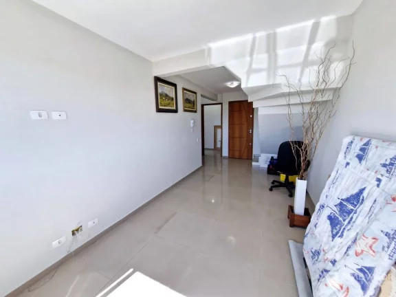 Imagem Cobertura Duplex Exclusiva para Locação no Bairro Iguaçu em Araucária PR