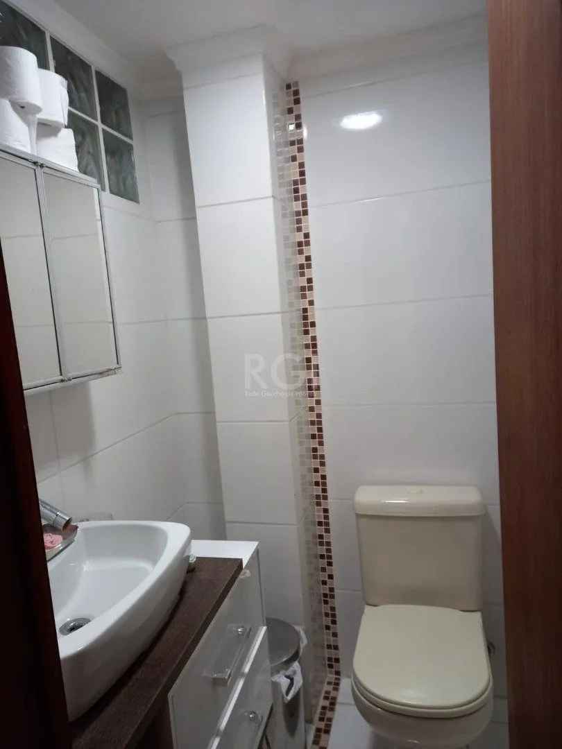 Imagem Apartamento para Venda - 150m², 3 dormitórios, 1 vaga - Bom Fim
