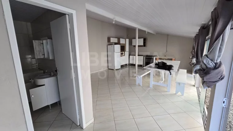 Imagem Casa a venda na Meia Praia, Navegantes, SC