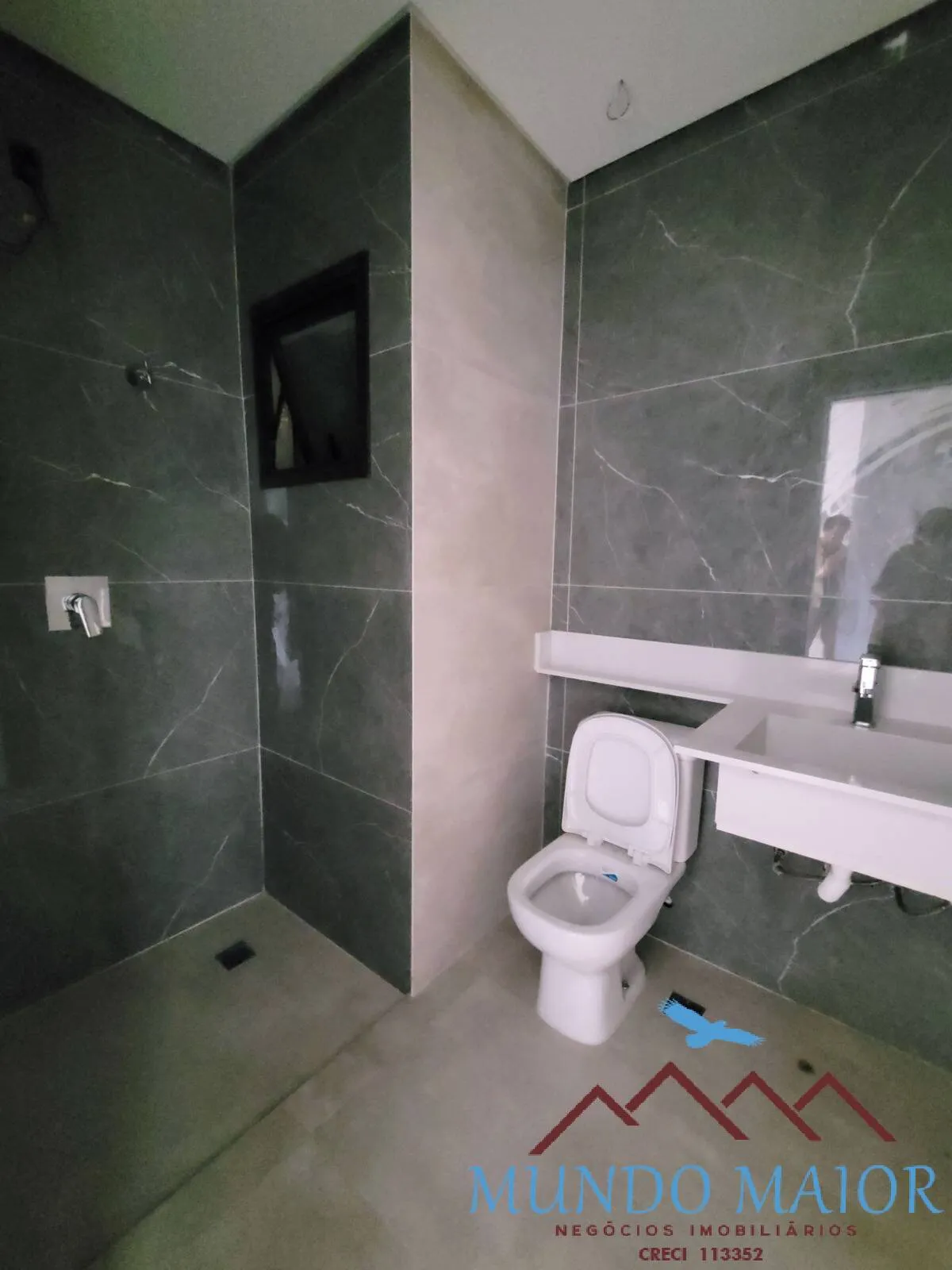 Imagem Oportunidade Nova Petrópolis: Apartamento com Varanda Gourmet por R$ 650K