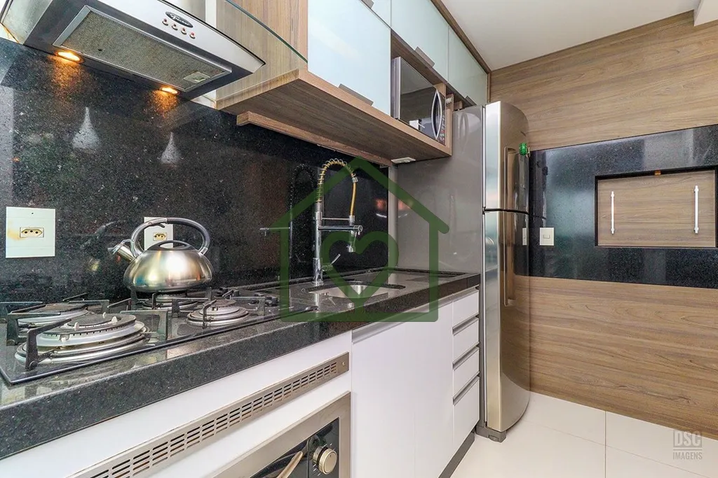 Imagem Descubra este excelente apartamento de 2 dormitórios, incluindo uma suíte espaçosa, localizado em...