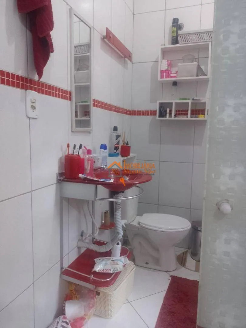 Imagem Casa com 3 dormitórios à venda, 230 m² por R$ 450.000,00 - Vila São Rafael - Guarulhos/SP