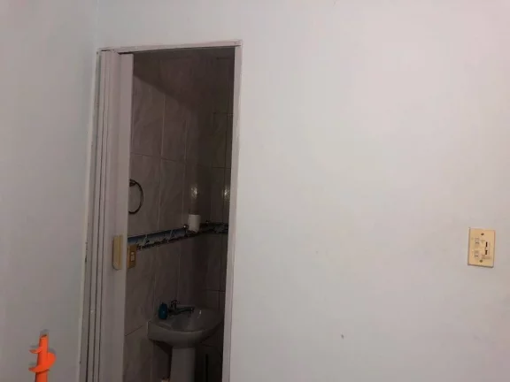 Imagem Casa com 2 dormitórios à venda, 90 m² por R$ 350.000,00 - Maracanã - Praia Grande/SP