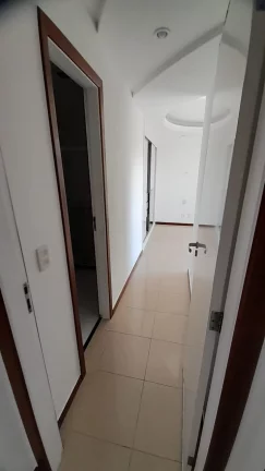 Imagem APARTAMENTO COM 4 VAGAS NA GARAGEM NA PRAIA DA COSTA