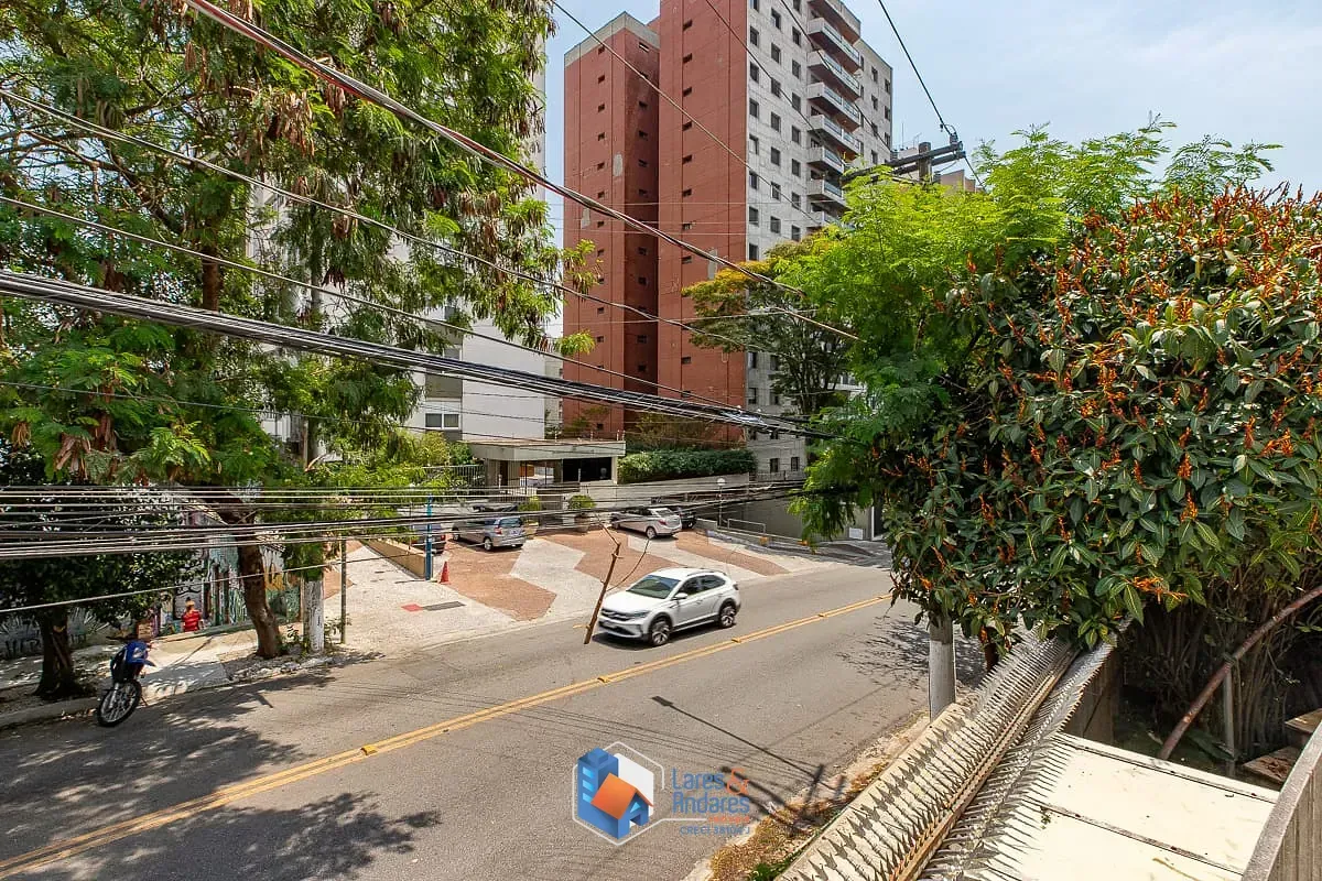 Imagem Casa para venda em Vila Madalena com 3 quartos, 189m²