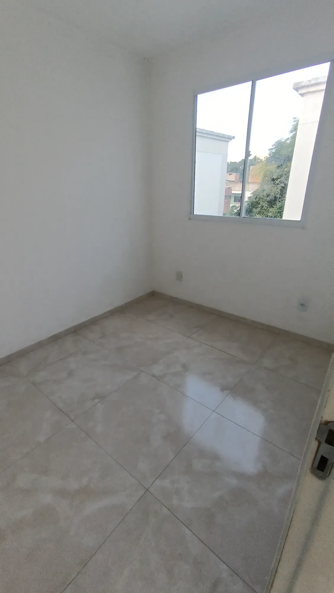Imagem Apartamento com 2 Quartos à Venda, 40 m² em Caji - Lauro de Freitas