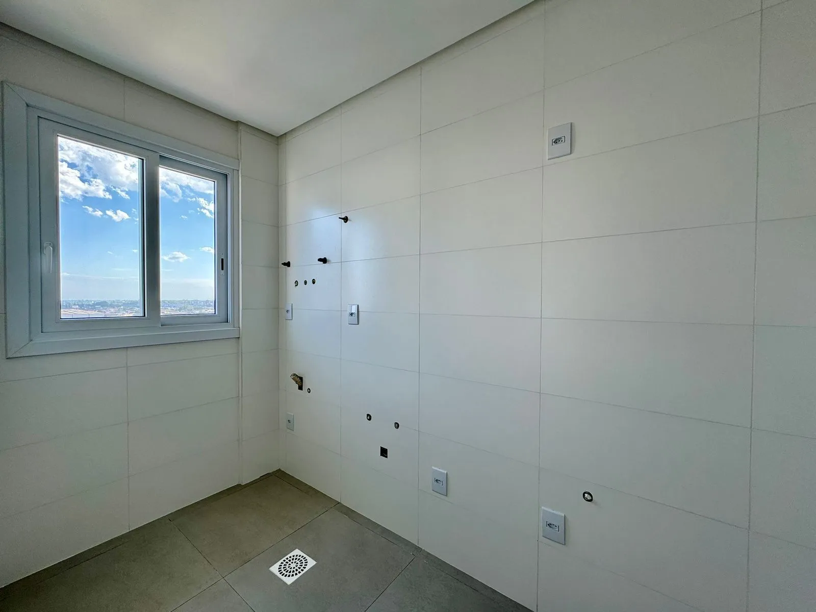 Imagem Apartamento 01 dormitórios 1 vaga na Rua Peri Capão da Canoa