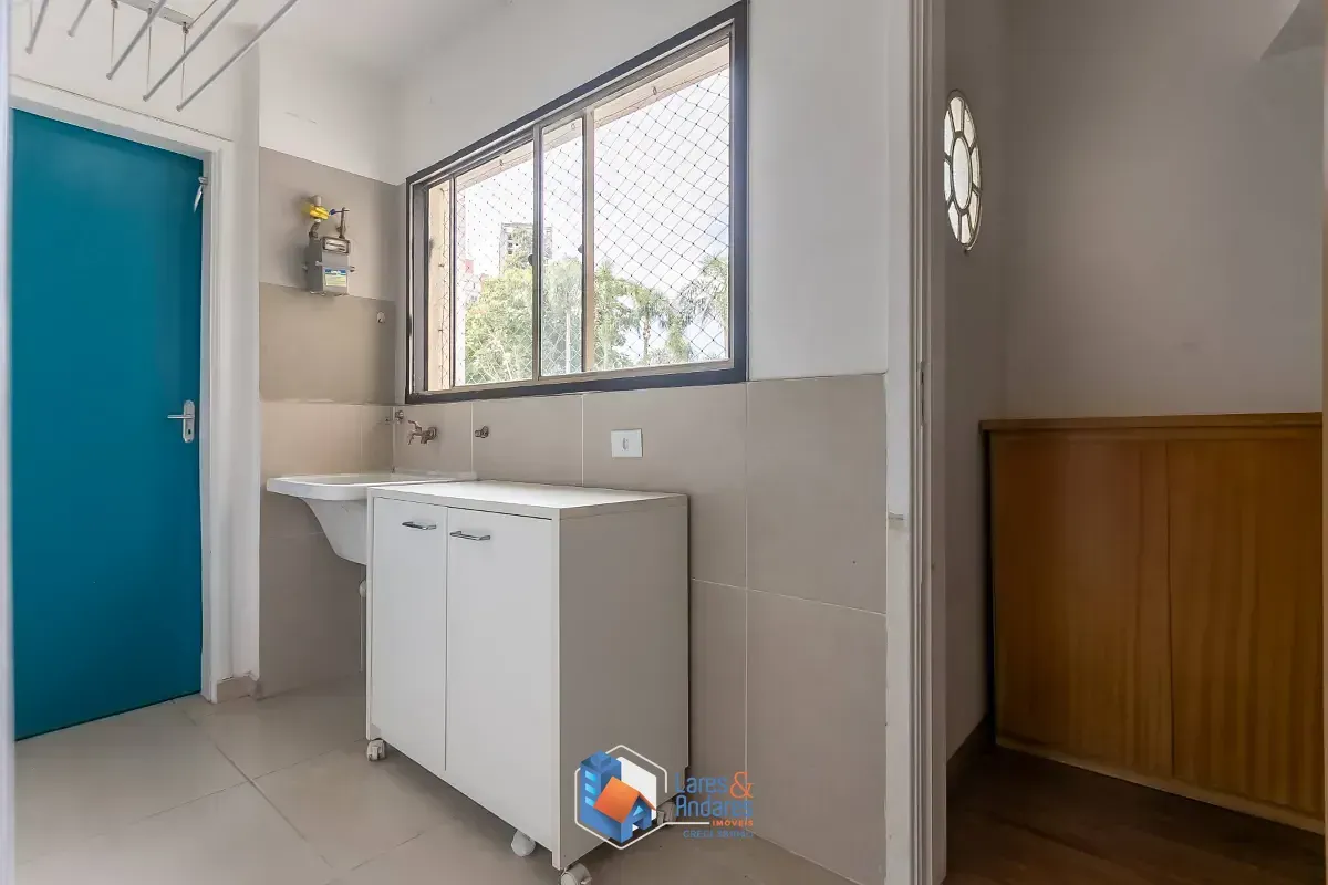 Imagem Apartamento para venda em Santo Amaro com 3 quartos, sendo 1 suíte, 120m²