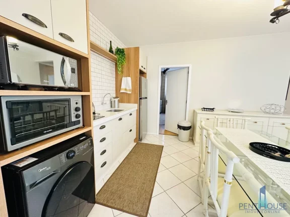 Imagem Apartamento Zona Central para Venda em Balneário Camboriú, CENTRO, 3 dormitórios, 1 suíte, 3 banheiros, 1 vaga