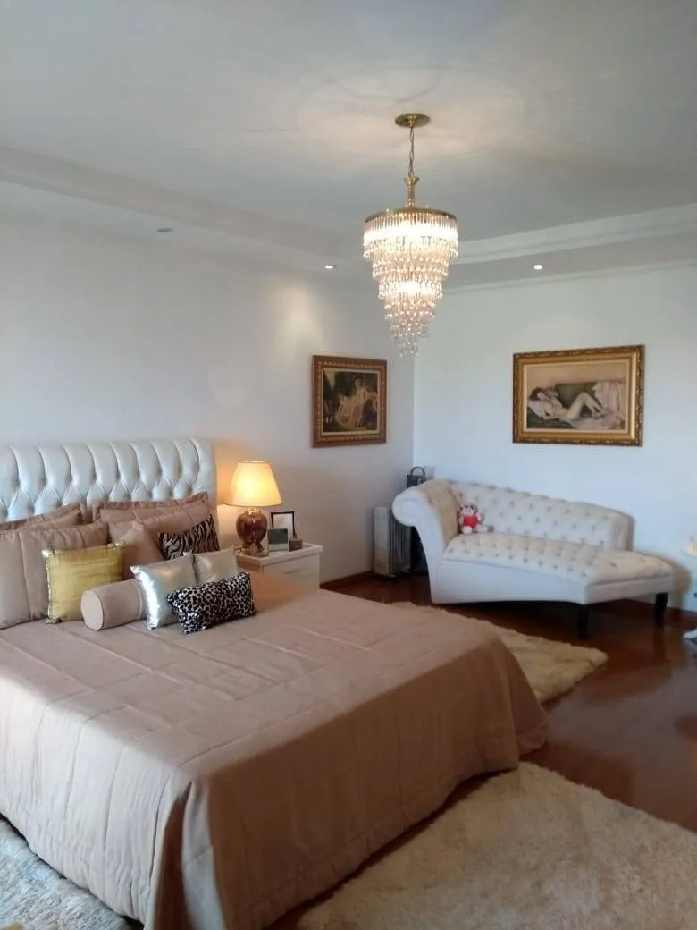 Imagem Luxuosa Casa em Santana de Parnaíba ? 5 Suítes, Piscina Iluminada e Área Gourmet