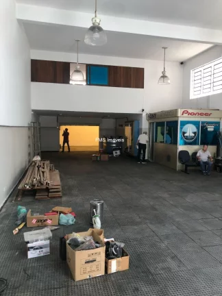 Imagem Loja comercial para locação de alto padrão no Butantã, São Paulo-SP: 2 banheiros, 3 vagas de garagem, 280m².