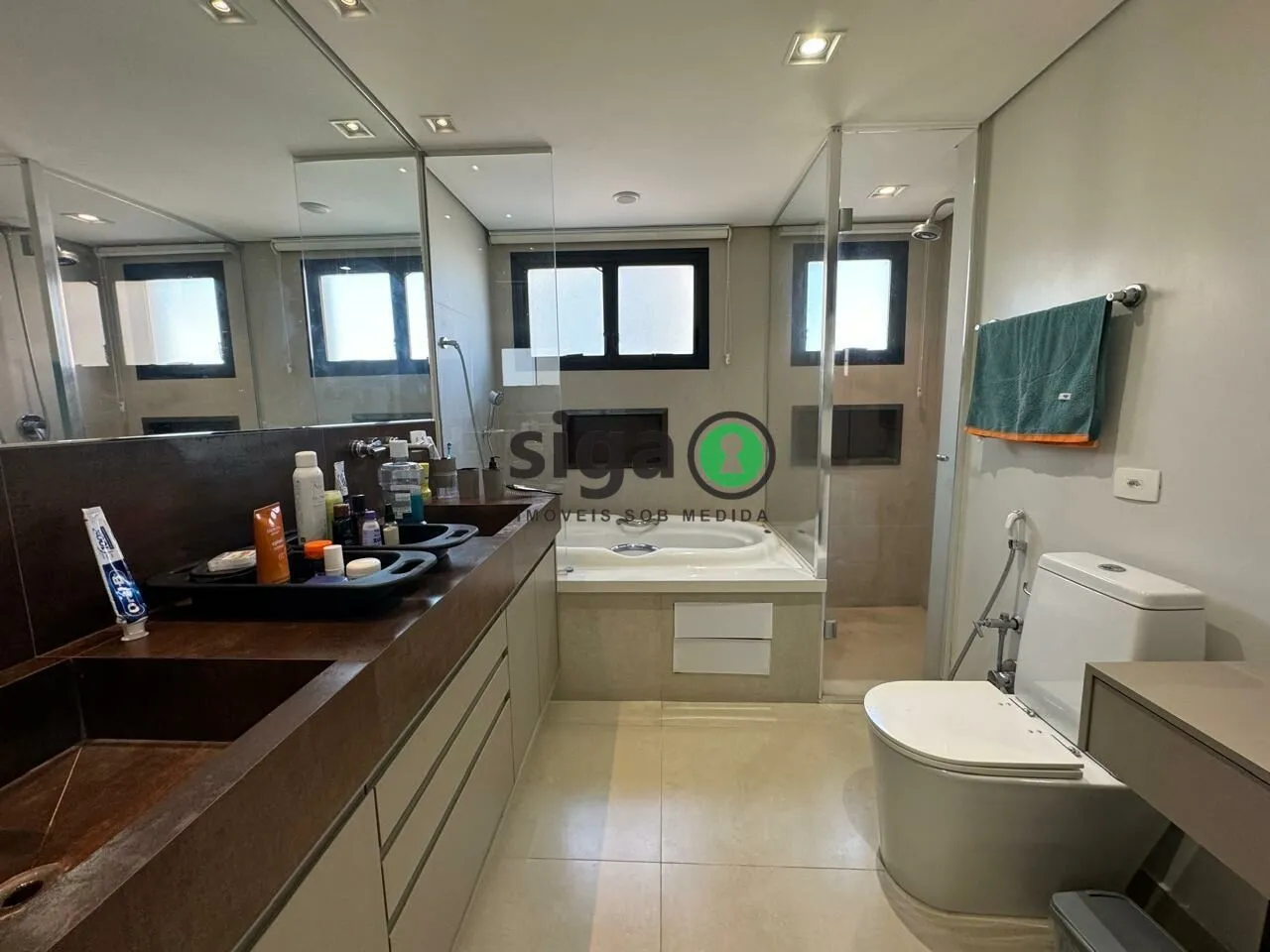 Imagem Apartamento Decorado 151m² | Planta Exclusiva | 4 Dorms (2 Suítes) | Automação e 3 Vagas
