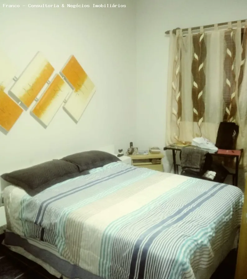 Imagem Casa para Venda em Ribeirão Pires, Colonia, 4 dormitórios, 2 banheiros, 4 vagas