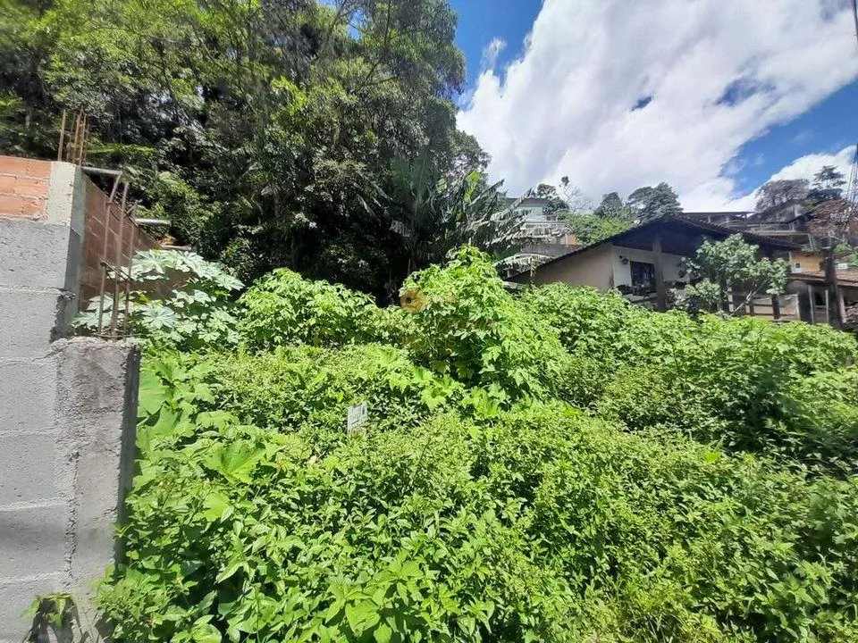 Imagem Terreno para Venda em Teresópolis / RJ no bairro Granja Guarani