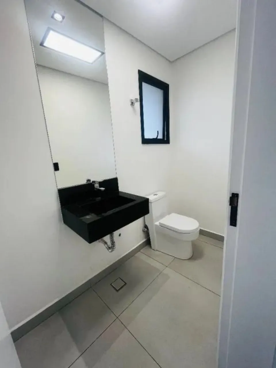 Imagem Venda de Casa em Condomínio de Alto Padrão na Cyrela Landscape Esplanada em Votorantim-SP: 3 quartos, 3 suítes, 3 salas, 5 banheiros, 4 vagas, 208m².