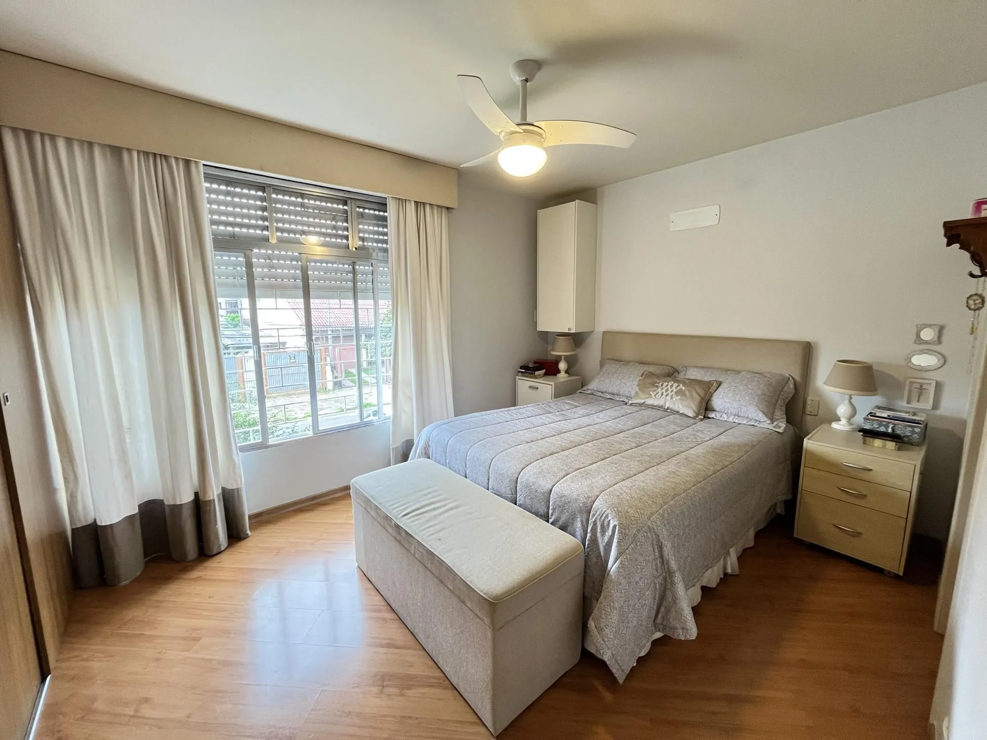 Imagem Apartamento de 2 quartos, suíte e 2 vagas de garagem no bairro Jardim Botânico.