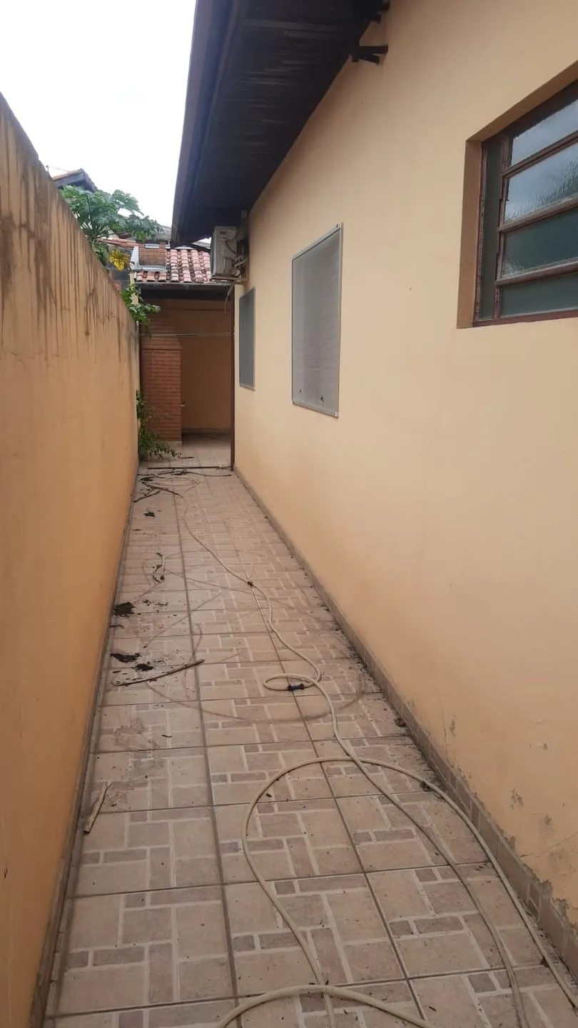 Imagem Casa para Locação 2 Quartos, 2 Vagas, 180M², Vila Santa Fé, Taubaté - SP