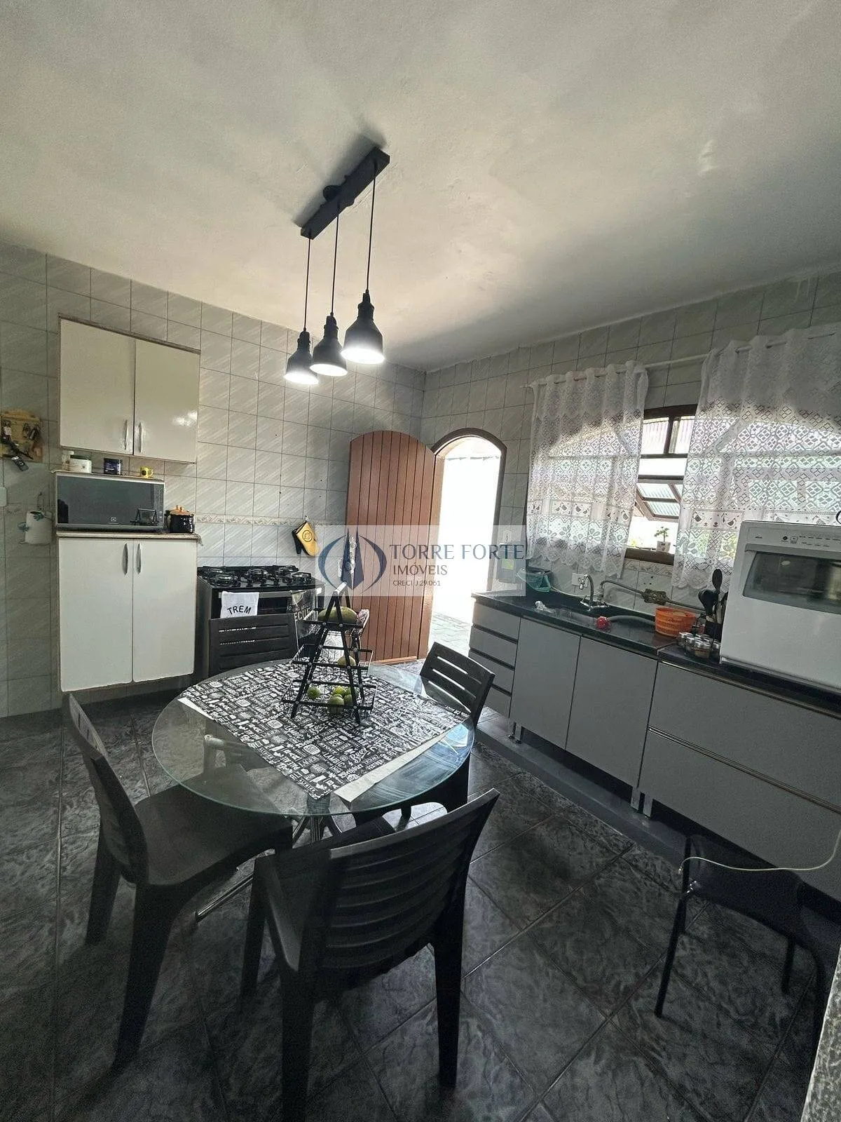 Imagem Casa 3 dormitórios 1 banheiro e 3 vagas na Vila Bela aceita permuta