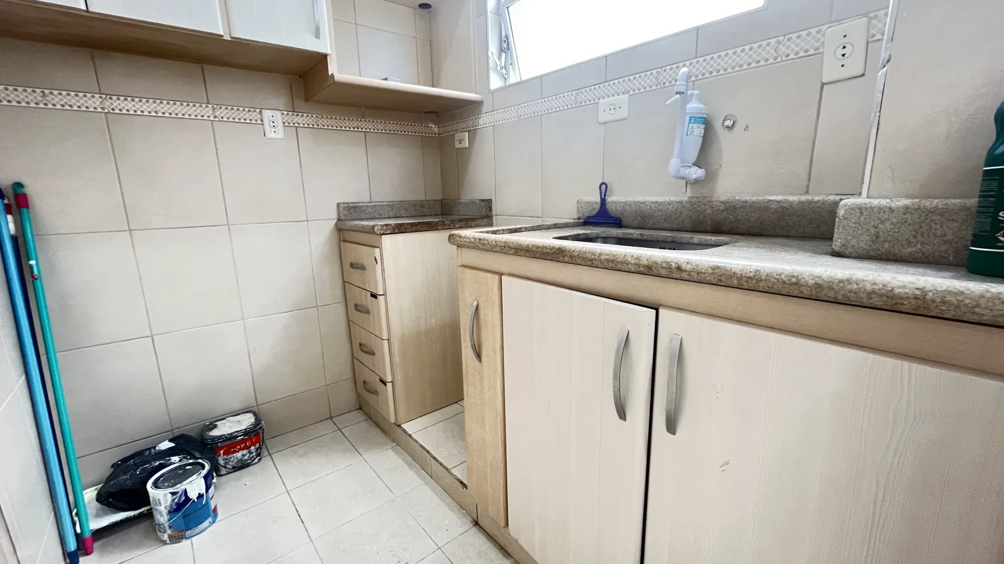 Imagem Apartamento com 1 Quarto à Venda ou Locação, 48 m² em Gonzaga - Santos