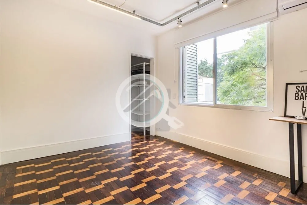 Imagem JK com 22,64m², semi mobiliado, com cozinha integrada, banheiro social e nicho para roupeiro. Perma...