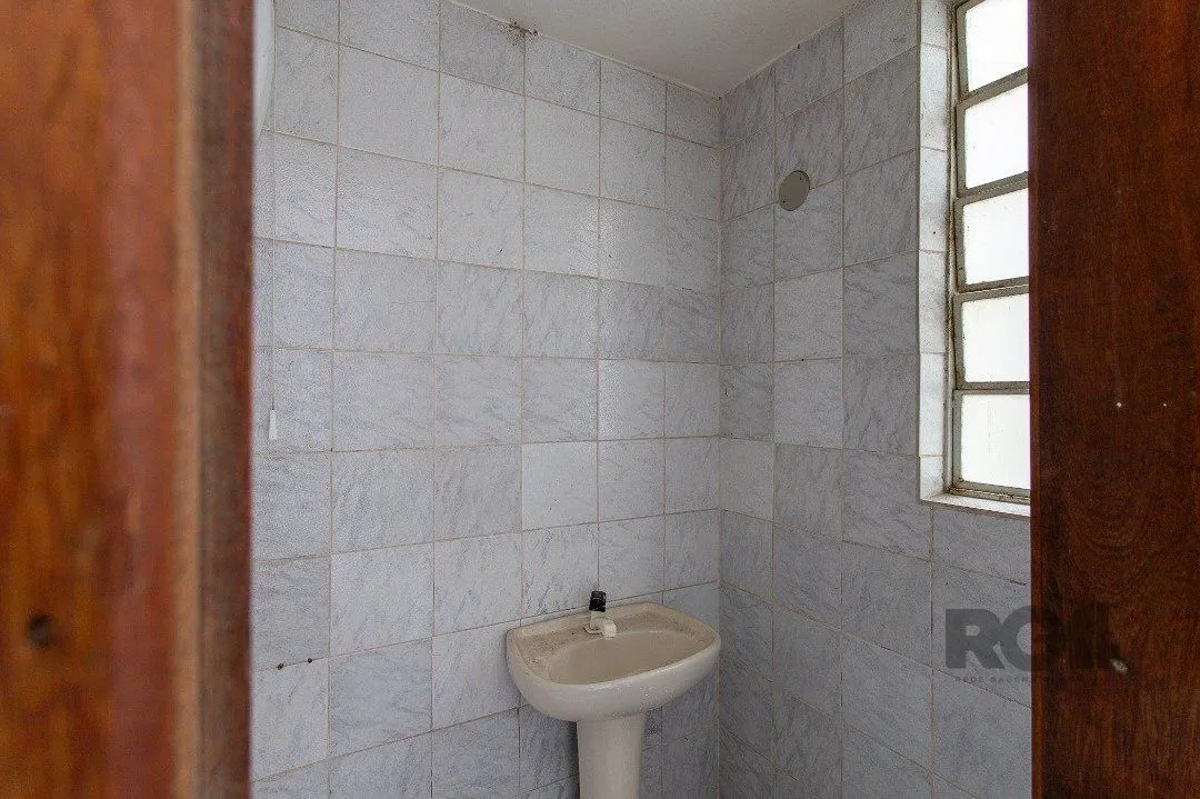 Imagem Prédio Comercial em Pedra Redonda