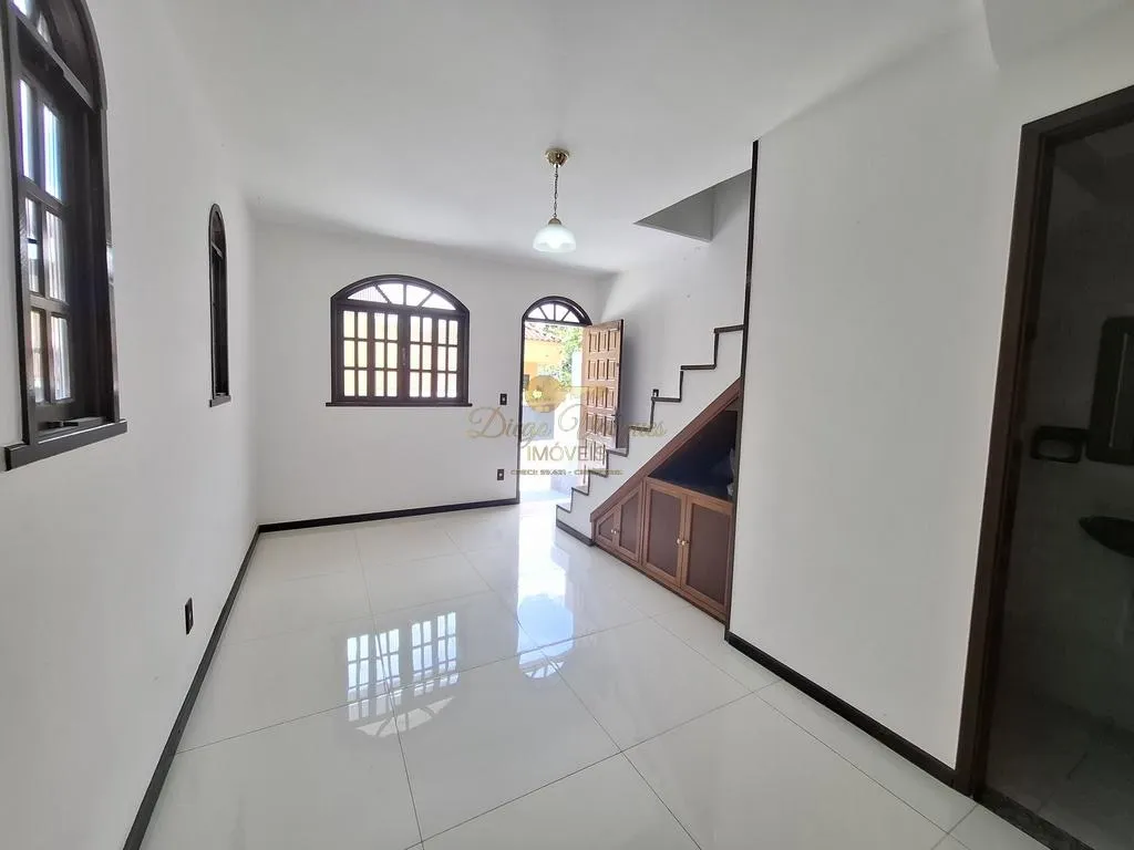 Imagem Casa em Condomínio para Venda em Teresópolis / RJ no bairro Artistas