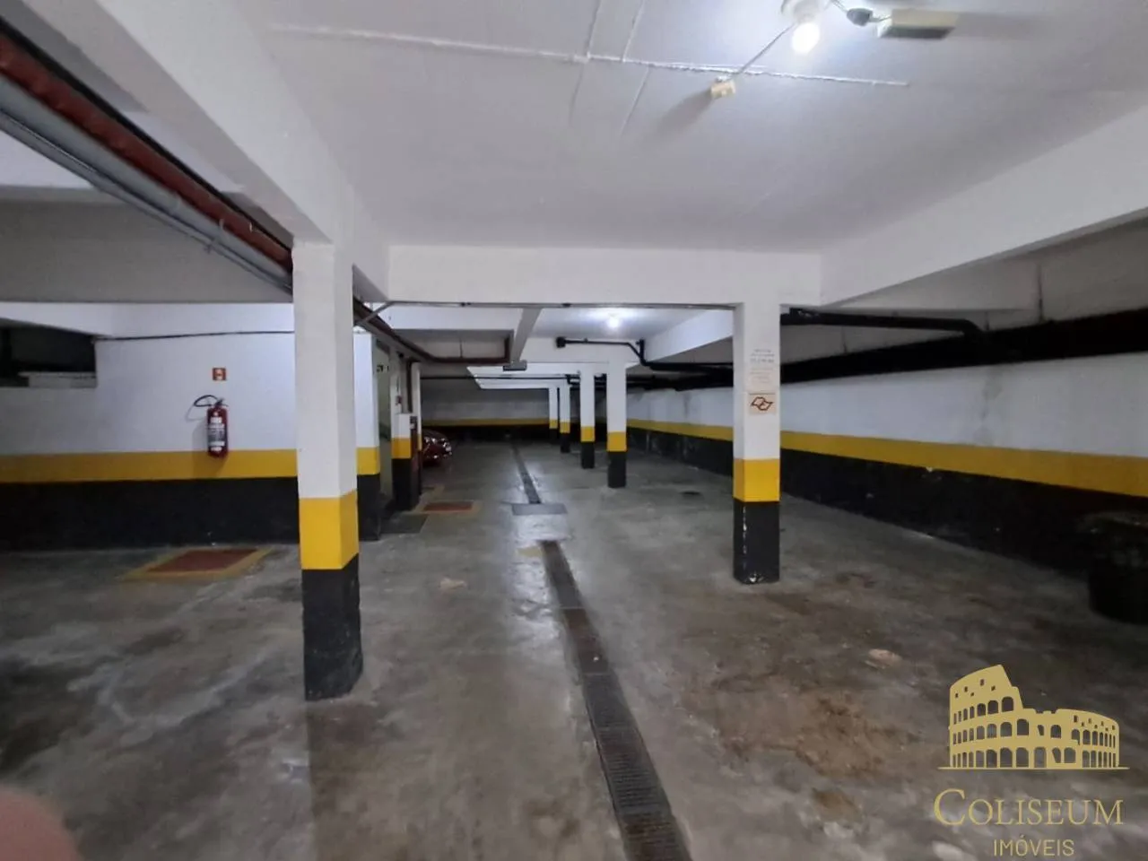 Imagem Apartamento com 1 dormitório à venda, 40 m² por R$ 230.000,00 - Tupi - Praia Grande/SP