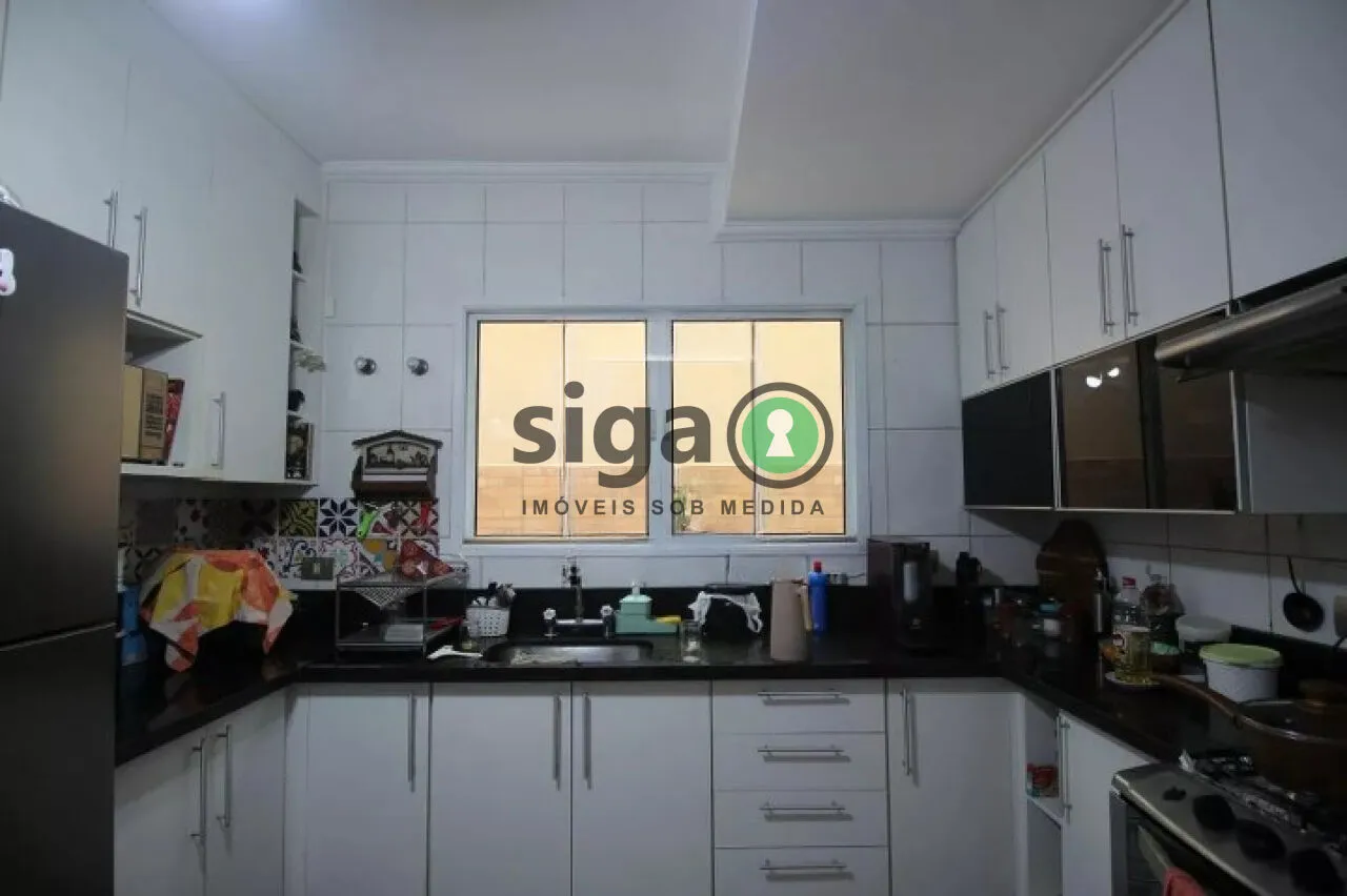 Imagem Casaa para venda 119 m² 3 Dormitórios, 1 Suíte 2 vagas no Parque Monte Alegre - Taboão da Serra -SP