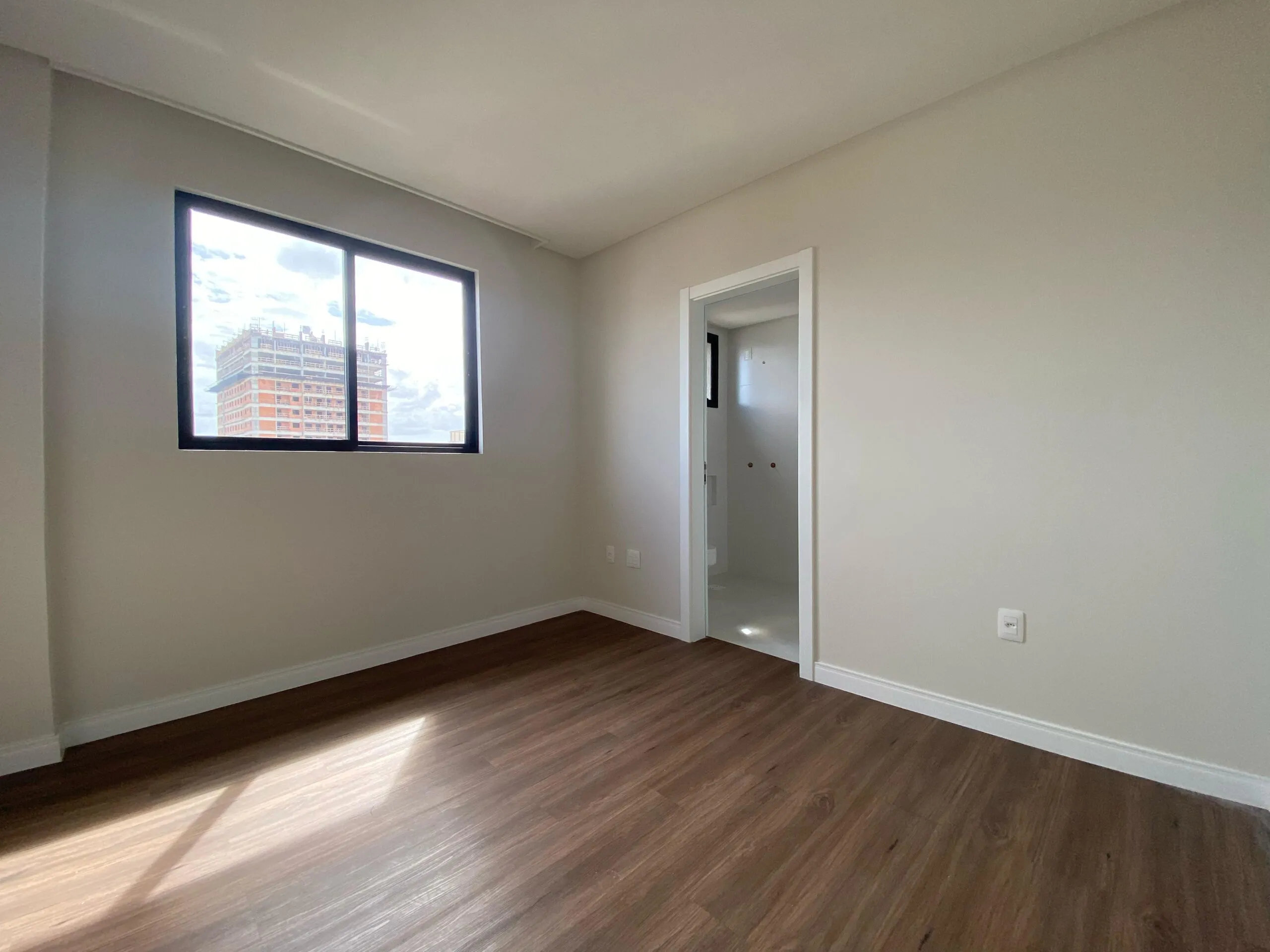 Imagem Apartamento à venda com 125m2 por R$ 1.630.000,00