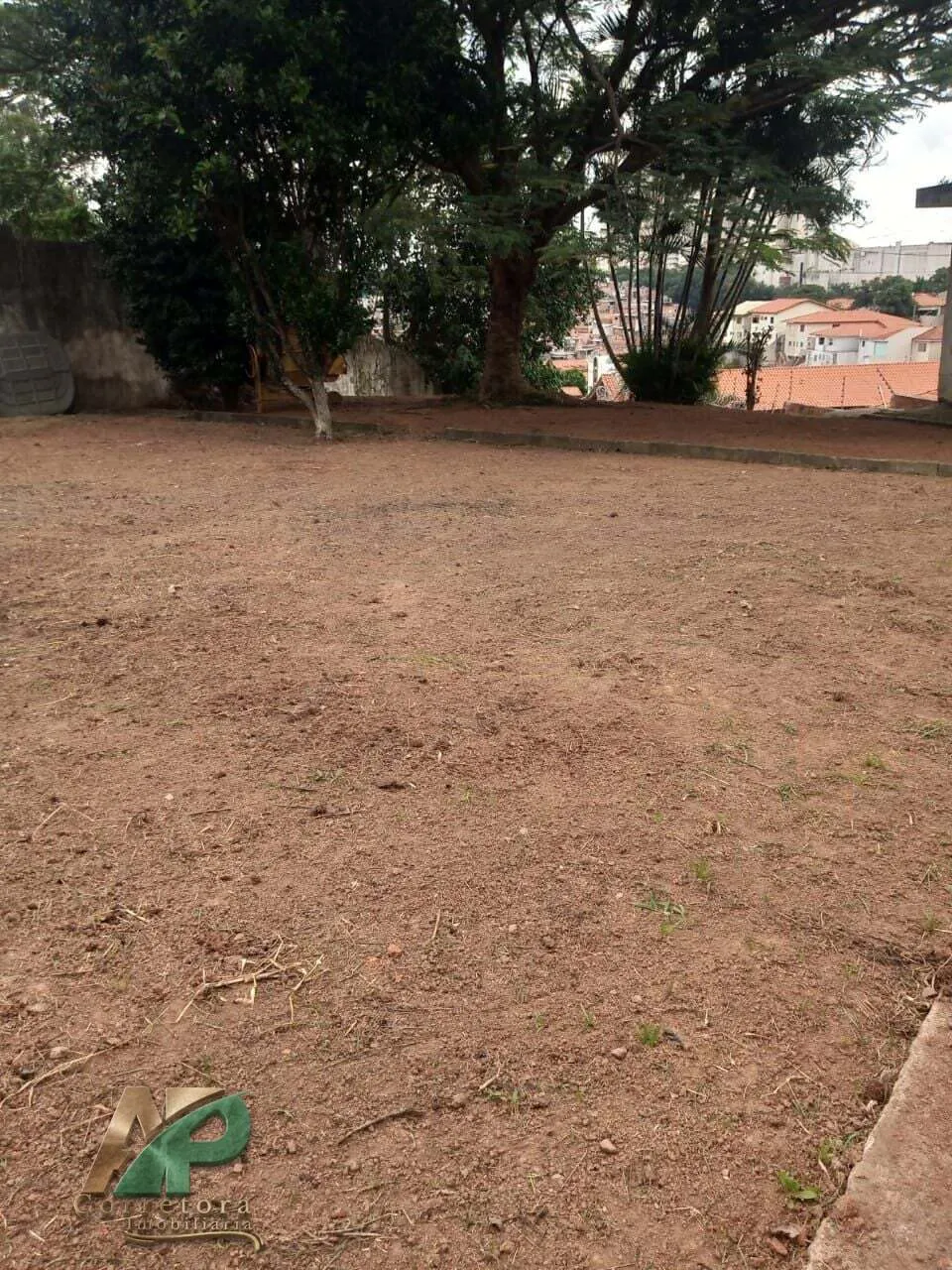 Imagem OPORTUNIDADE RARA: TERRENO COM 1.033 m² PERTO DO METRÔ VILA SÔNIA!