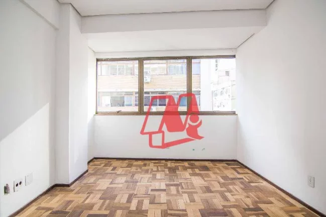 Imagem Aluga-se Sala Comercial no Centro de Porto Alegre/RS com 25m²