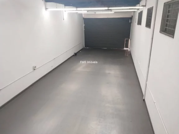 Imagem Galpão Reformado com 300m² para locação no Tatuapé.